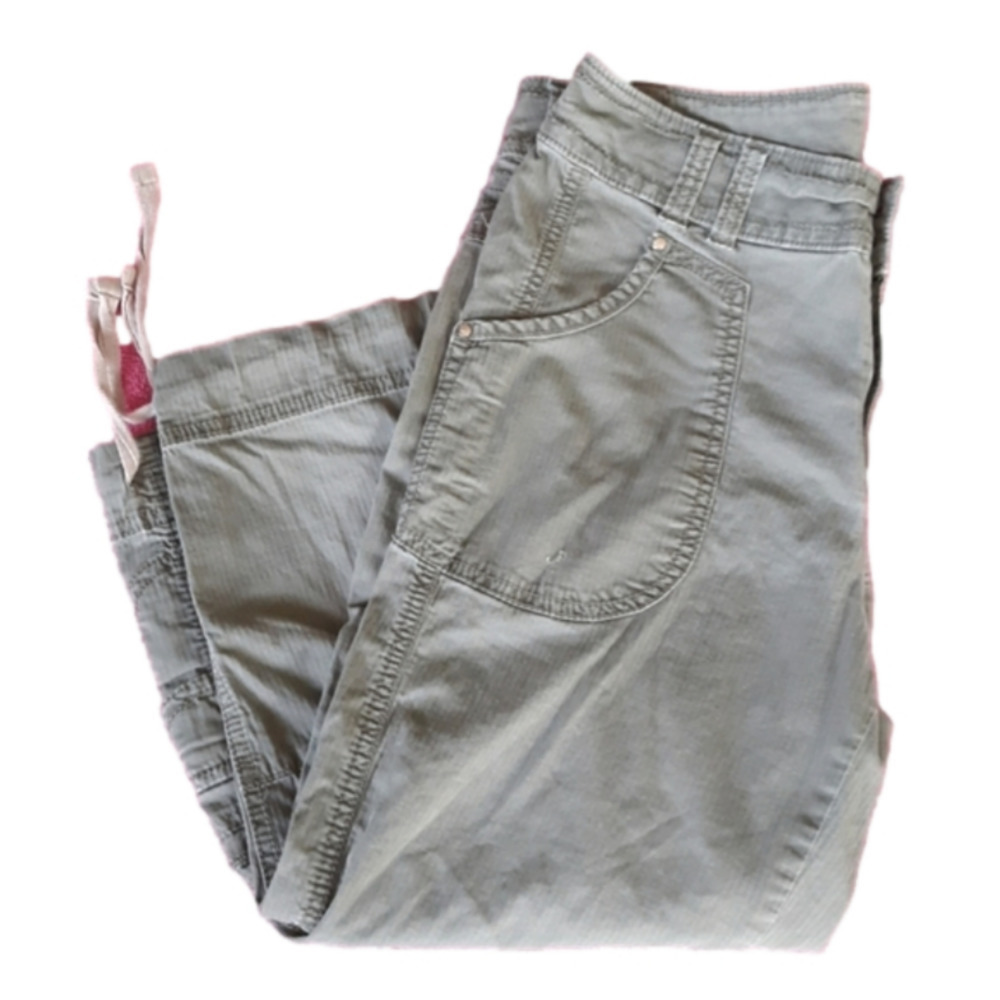 🔵COMFY capris size 10